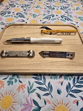 Vintage Lot Of Kitchen Tools